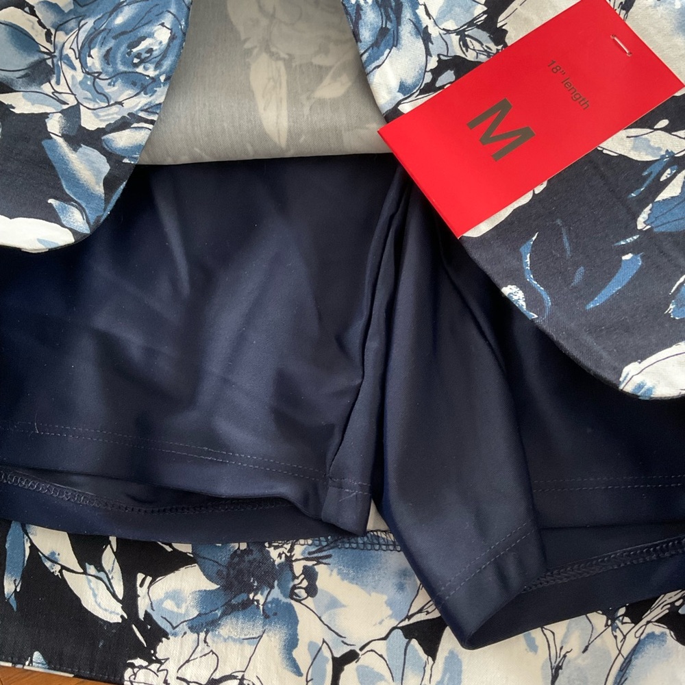 NWT S.C.&Co. Tummy Control Skort, Women’s Sz M - Picture 4 of 13
